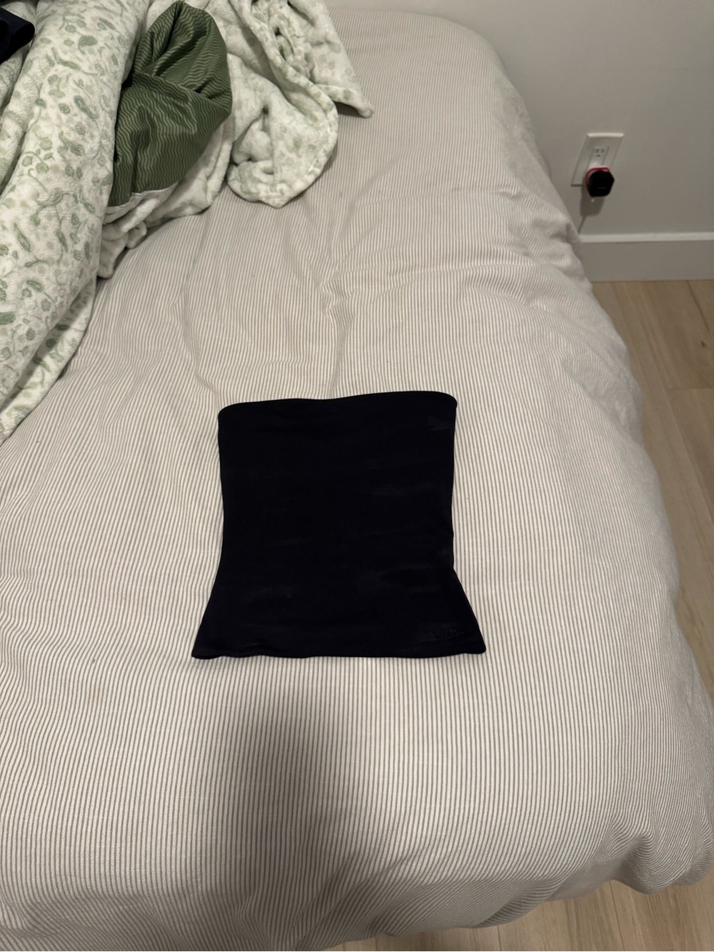 Aritzia Contour Black Bandeau Top